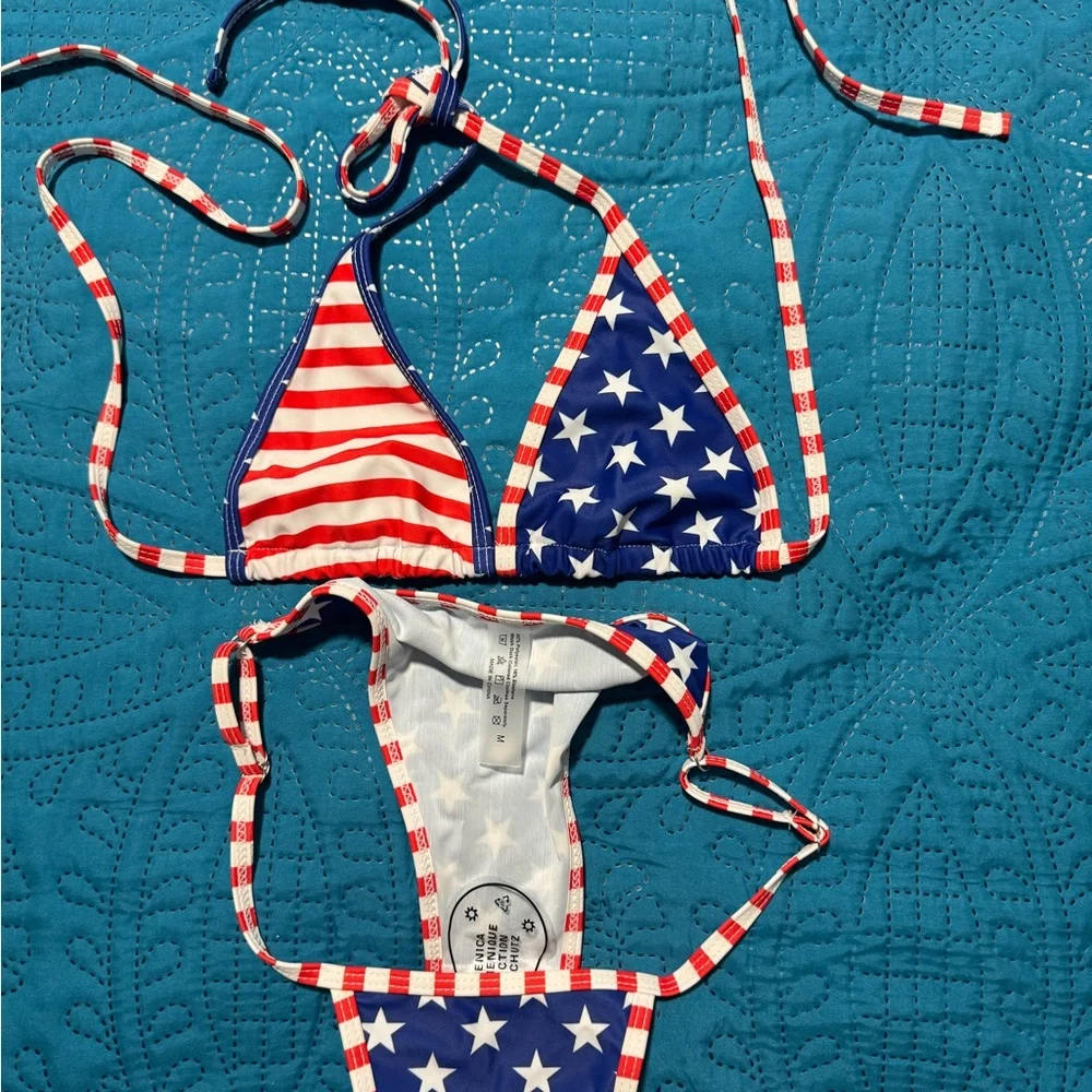 Star-Spangled Bikini Set - Picture 4 of 4